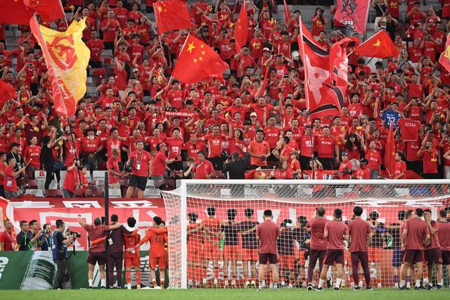 壹号娱乐-国足踢不进世界杯?那咱们就自己办!广州市:推进粤港澳联合申办